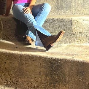 Meet your Posher, Ali